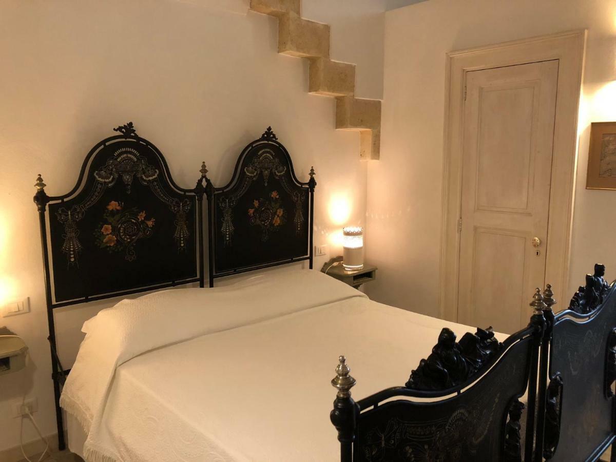 “Il Mosaico” Suite Apartment - Grottaglie Luaran gambar